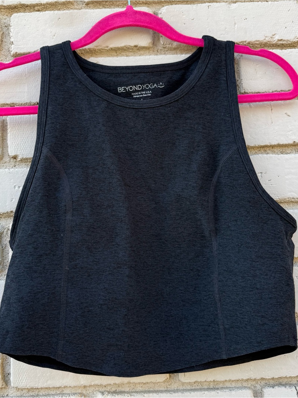 Beyond Yoga Crop Tank in Dark Gray Space Dye - Size Large